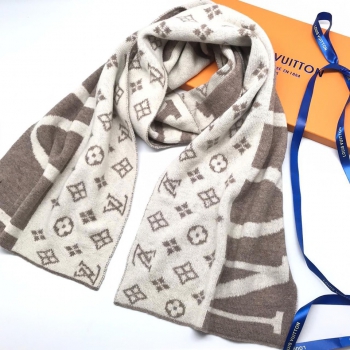 Шарф Louis Vuitton Артикул BMS-45879. Вид 1