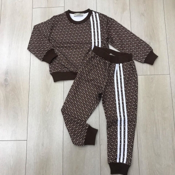 Костюм Burberry Артикул BMS-46911. Вид 1