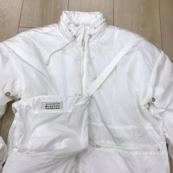 Куртка женская Maison Margiela  Артикул BMS-46445. Вид 2