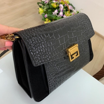 Сумка женская Givenchy  Артикул BMS-47972. Вид 2