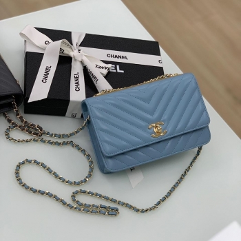 Сумка женская Chanel  Артикул BMS-47720. Вид 1