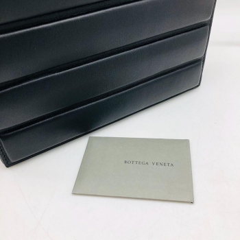 Сумка женская BAULETTO MINI IN VITELLO BUTTER IMBOTTITO Bottega Veneta Артикул BMS-47657. Вид 4