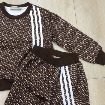 Костюм Burberry Артикул BMS-46911. Вид 2