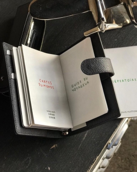 Oбложка для ежедневника  Louis Vuitton Артикул BMS-48386. Вид 2