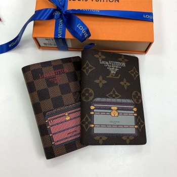  Обложка на паспорт Louis Vuitton  Артикул BMS-48063. Вид 1