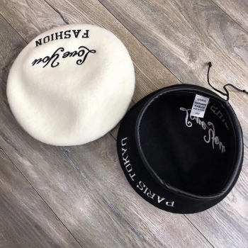 Берет женский Chanel Артикул BMS-48356. Вид 1