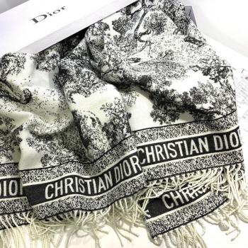 Палантин Christian Dior Артикул BMS-48911. Вид 2