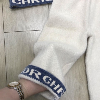 Свитер +кюлоты Christian Dior Артикул BMS-49435. Вид 2