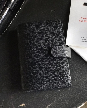 Oбложка для ежедневника  Louis Vuitton Артикул BMS-48386. Вид 1