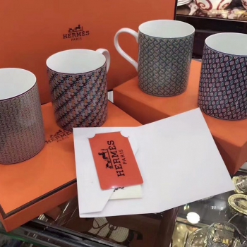 Набор из 4-х кружек Hermes Артикул BMS-49195. Вид 2