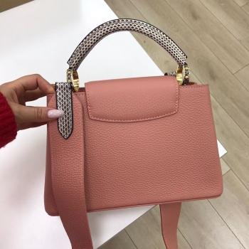 Сумка женская CAPUCINES  Louis Vuitton Артикул BMS-51365. Вид 4
