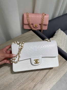 Сумка женская из натуральной кожи питона Chanel Артикул BMS-144962. Вид 1