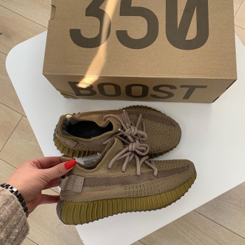 Кроссовки женские   Adidas Yeezy Boost Артикул BMS-53945. Вид 1