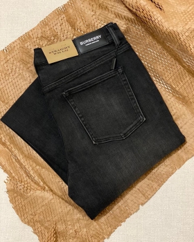 Джинсы мужские  Burberry Артикул BMS-55506. Вид 1