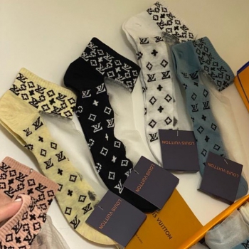 Комплект из 5 пар носков Louis Vuitton Артикул BMS-55470. Вид 2