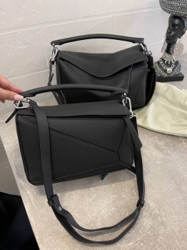Сумка женская 24 cm Loewe Артикул BMS-135896. Вид 1