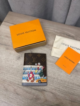 Обложка на паспорт  Louis Vuitton Артикул BMS-138969. Вид 1