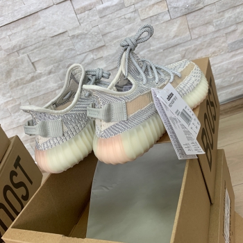 Кроссовки мужские Adidas Yeezy Boost  Артикул BMS-41166. Вид 2
