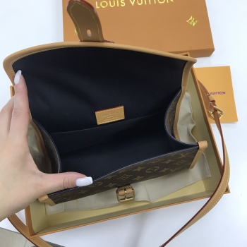 Сумка женская Louis Vuitton Артикул BMS-46564. Вид 3