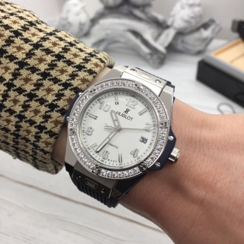 Часы женские Hublot Артикул BMS-32456. Вид 1