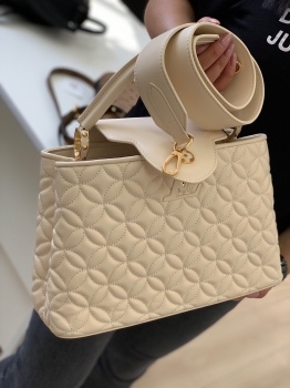  Сумка женская CAPUCINES Louis Vuitton Артикул BMS-41719. Вид 2