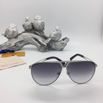 Очки Louis Vuitton Артикул BMS-31438. Вид 1