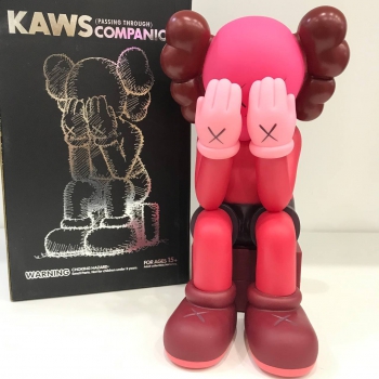 Статуэтка ‘’KAWS’’  Артикул BMS-116690. Вид 2