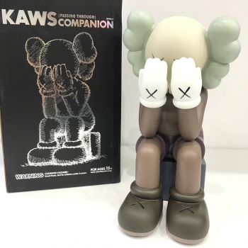 Статуэтка ‘’KAWS’’  Артикул BMS-116691. Вид 2