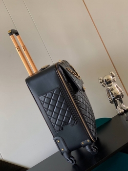 Чемодан 50+7/38/22см Chanel Артикул BMS-117781. Вид 3