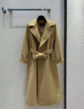 Пальто  Louis Vuitton Артикул BMS-120510. Вид 1