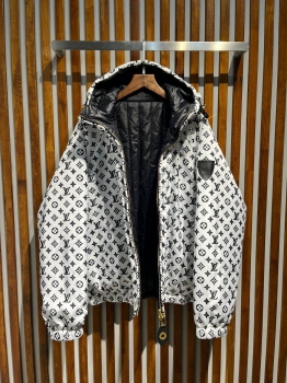 Куртка двусторонняя  Louis Vuitton Артикул BMS-120833. Вид 1