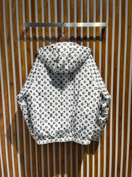 Куртка двусторонняя  Louis Vuitton Артикул BMS-120833. Вид 2