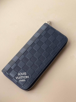 Портмоне  Louis Vuitton Артикул BMS-121815. Вид 1