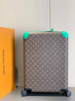 Чемодан  52 / 32 / 22 см  Louis Vuitton Артикул BMS-125978. Вид 3