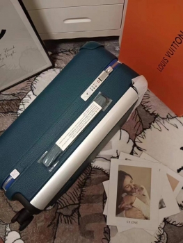 Чемодан  52/35/22см Louis Vuitton Артикул BMS-126121. Вид 4
