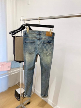 Джинсы Louis Vuitton Артикул BMS-130934. Вид 1