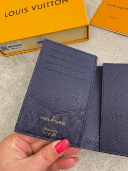 Обложка на паспорт Louis Vuitton Артикул BMS-131275. Вид 4