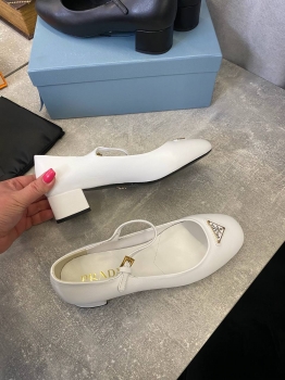 Туфли Prada Артикул BMS-131346. Вид 3
