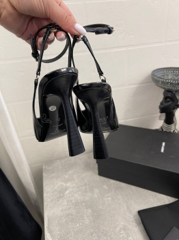 Туфли Yves Saint Laurent Артикул BMS-131401. Вид 4