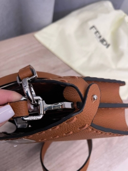  Сумка женская Peekaboo ISeeU  Fendi Артикул BMS-131416. Вид 4