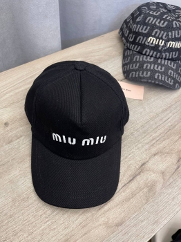 Бейсболка Miu Miu Артикул BMS-131469. Вид 1