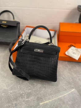 Сумка женская  Kelly, 25 cm, PHW MATTE NILOTICUS Hermes Артикул BMS-131489. Вид 1