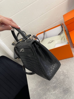 Сумка женская  Kelly, 25 cm, PHW MATTE NILOTICUS Hermes Артикул BMS-131489. Вид 2