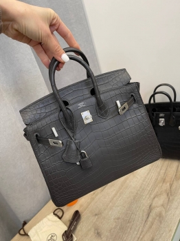 Сумка женская Birkin , 25 cm, PHW MATTE NILOTICUS Hermes Артикул BMS-131611. Вид 1