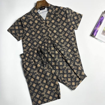 Костюм мужской Louis Vuitton Артикул BMS-131623. Вид 1