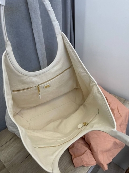 Сумка женская Miu Miu Артикул BMS-131740. Вид 4