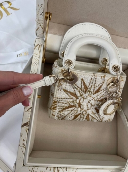 Сумка Lady Dior Christian Dior Артикул BMS-131822. Вид 2