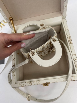 Сумка Lady Dior Christian Dior Артикул BMS-131822. Вид 7