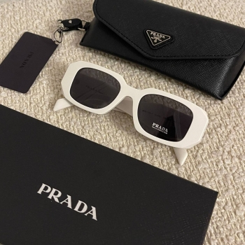 Очки Prada Артикул BMS-131907. Вид 1