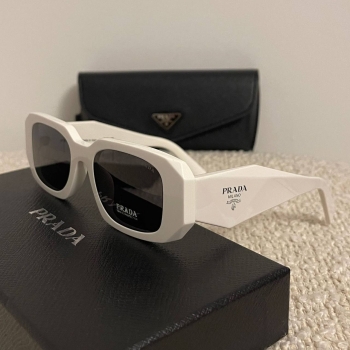 Очки Prada Артикул BMS-131907. Вид 2